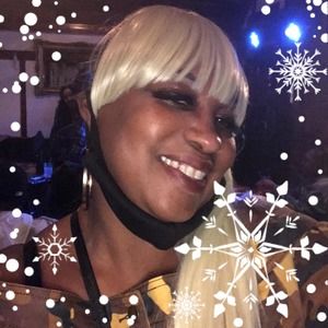 Meet your Posher, Beverly